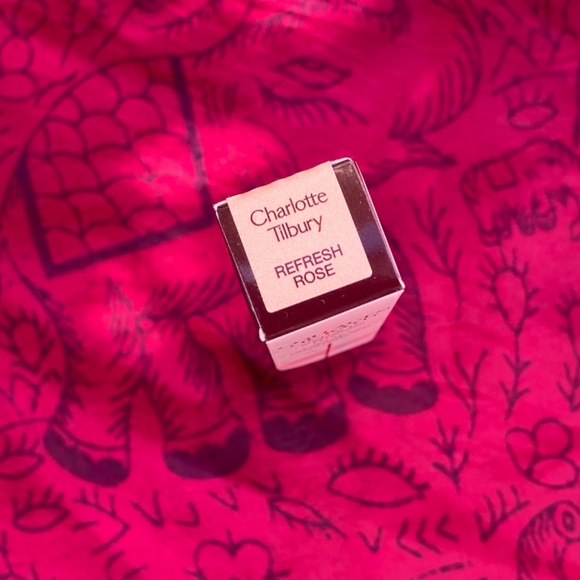 Charlotte Tilbury Collagen Lip Bath Gloss “Refresh Rose" Sheer Pink - Picture 3 of 6